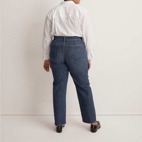 Madewell | The Perfect Vintage Straight Jean - Picture 3 of 14